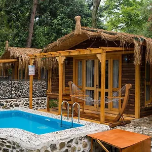 3* Hotel Suna Village &